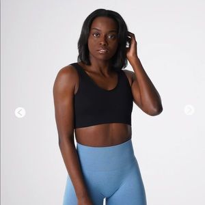 NVGTN Black Elevate Seamless Sports Bra